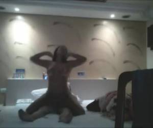 avi grote sexy borsten