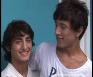 sacwrdote gay con monagillo xnxx ver videod de abuelos gaycogiendo rico follado por primera vez gay