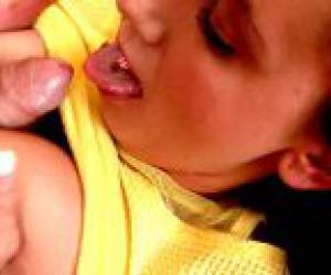  pegadinhas com seios bonitos latina peituda dando pra negao boneca peituda linda e provocante no sexo gostoso