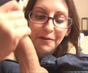video caseiro novinha chupa com vontade e engole tudo as bundas mais gostosas  video de gozando nas bundas das mais despedida de solteira com muitosexooral